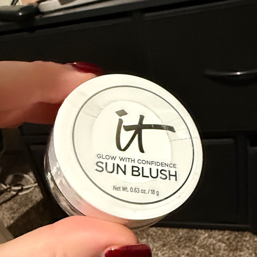 IT Cosmetics Sun Blush - Glow With Confidence